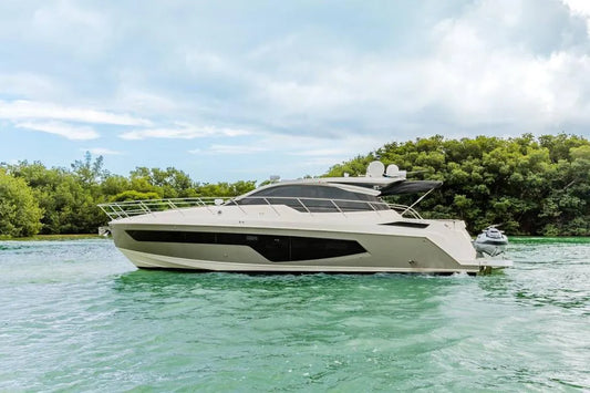 AZIMUT 51 ATLANTIS 1 HR CHARTER